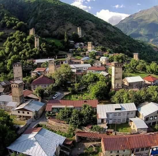 Sakhli Laghamshi Ξενοδοχείο Μέστια Εξωτερικό φωτογραφία